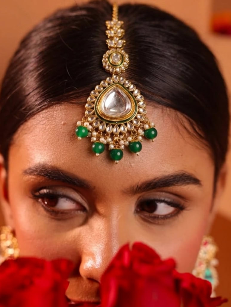 MAYA BINDI / TEEKA