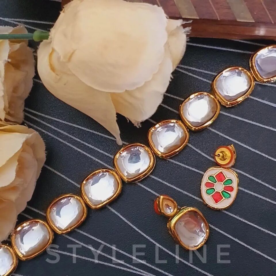 MEESHA CHOKER SET