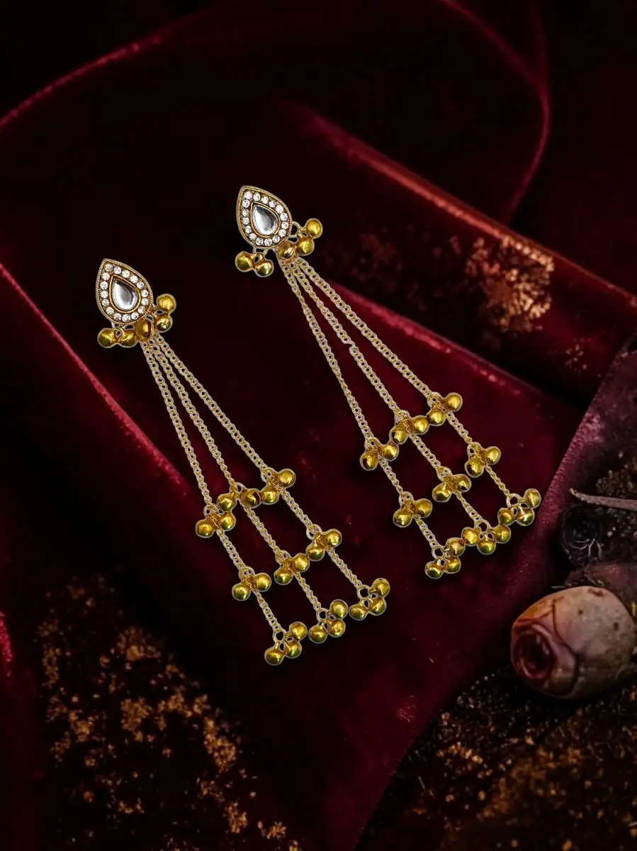 ZARMALA KASHMIRI EARRINGS - WHITE