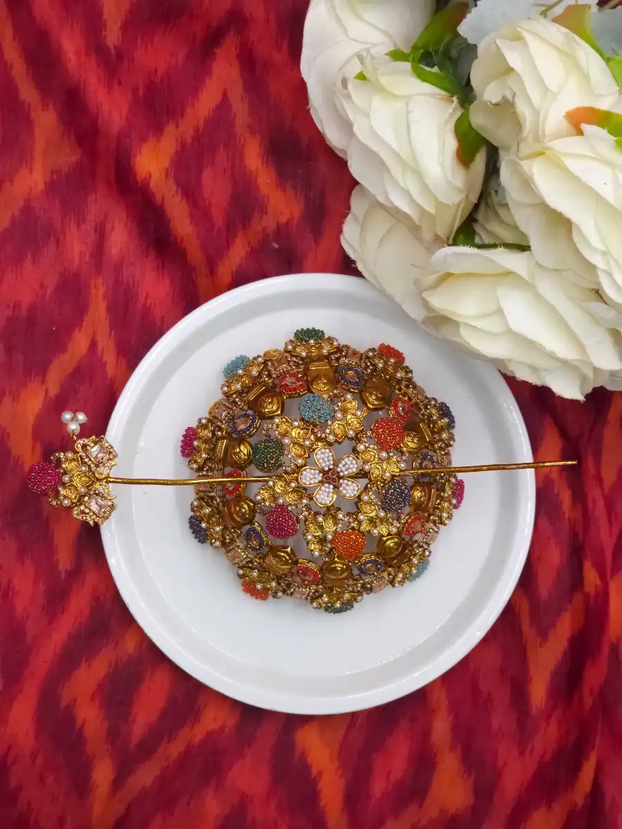 KESHA JOORA BUN