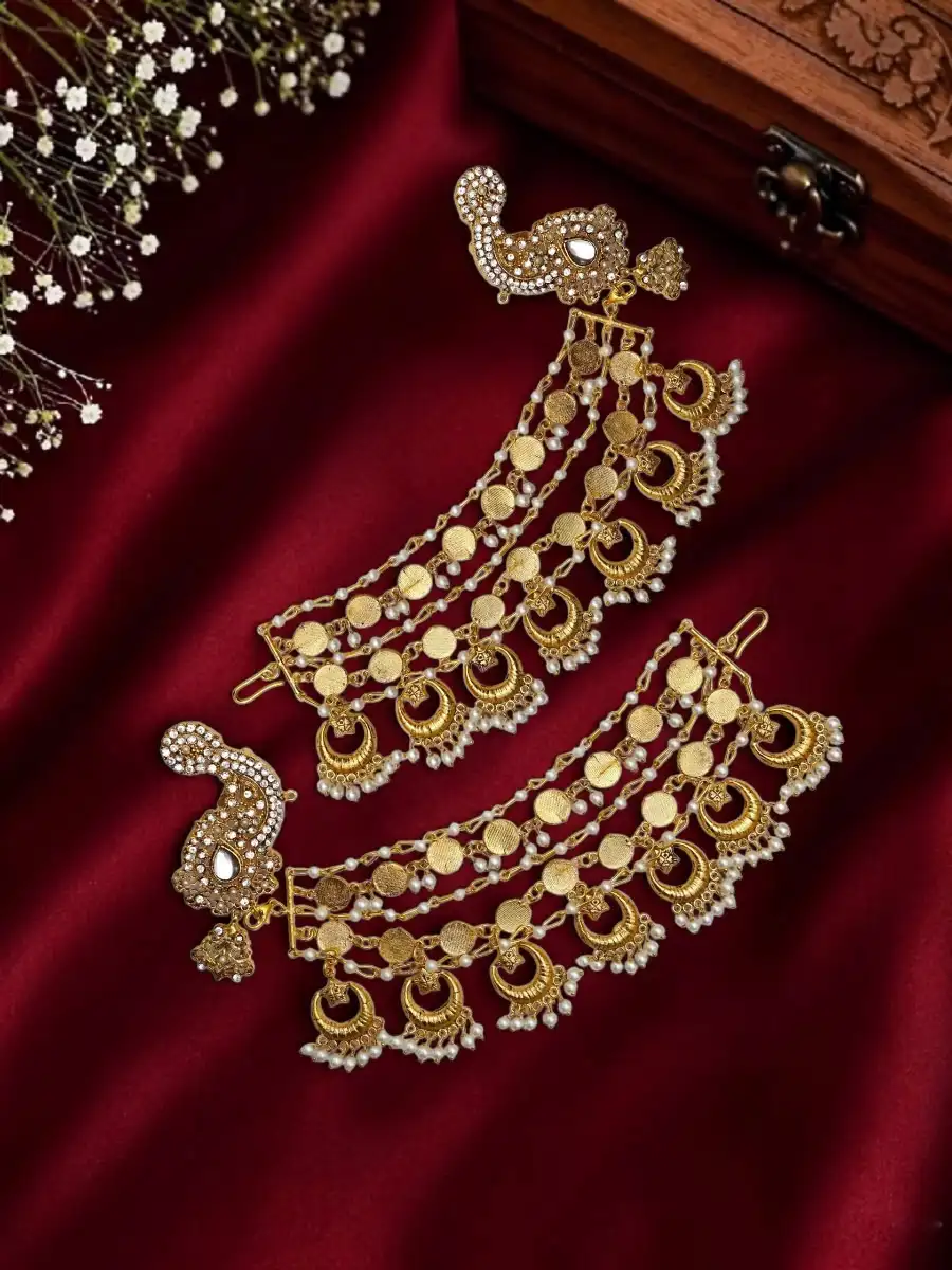 MAYA SAHARA EARCUFF - WHITE